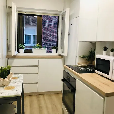 Precioso En Castros 산탄데르