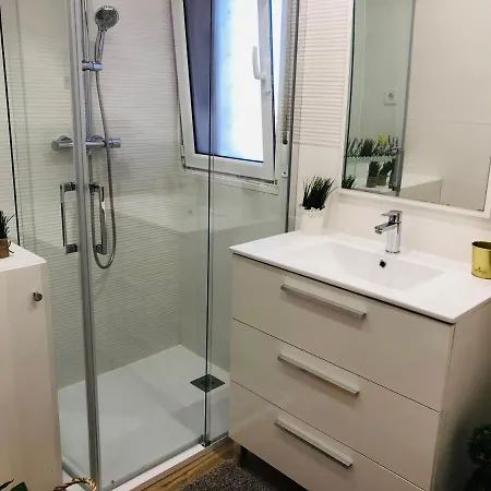 Precioso En Castros * Santander